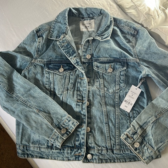 NWT Denim Jean Jacket - Picture 1 of 3